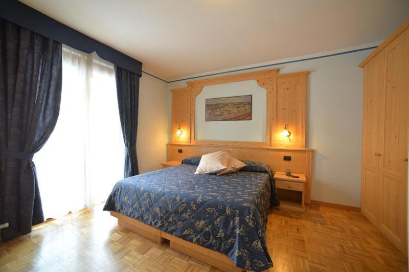 Hotel Canada Pinzolo Exteriér fotografie